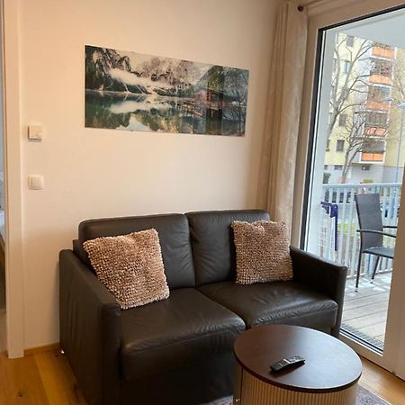 Modern Apartment With Balcony Near City Center Vienna Esterno foto