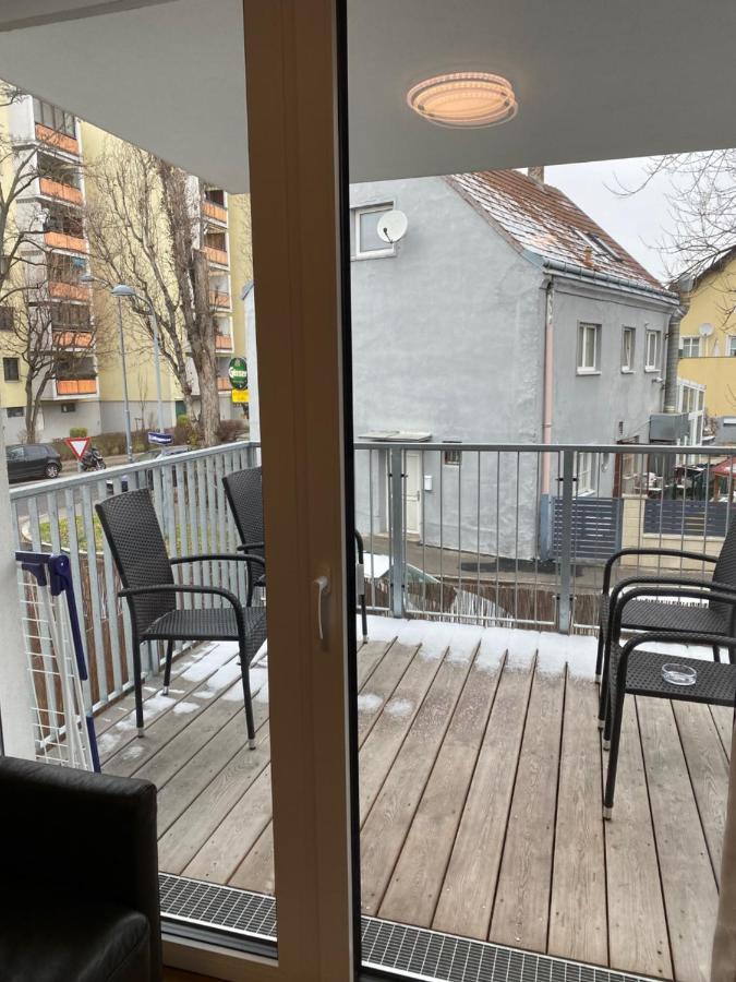 Modern Apartment With Balcony Near City Center Vienna Esterno foto